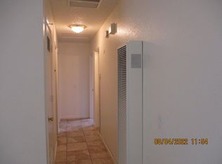 6590 Cienega Dr APT 3, 29 Palms, CA 92277