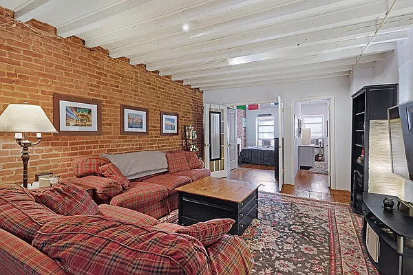 Rented by Compass | media 8