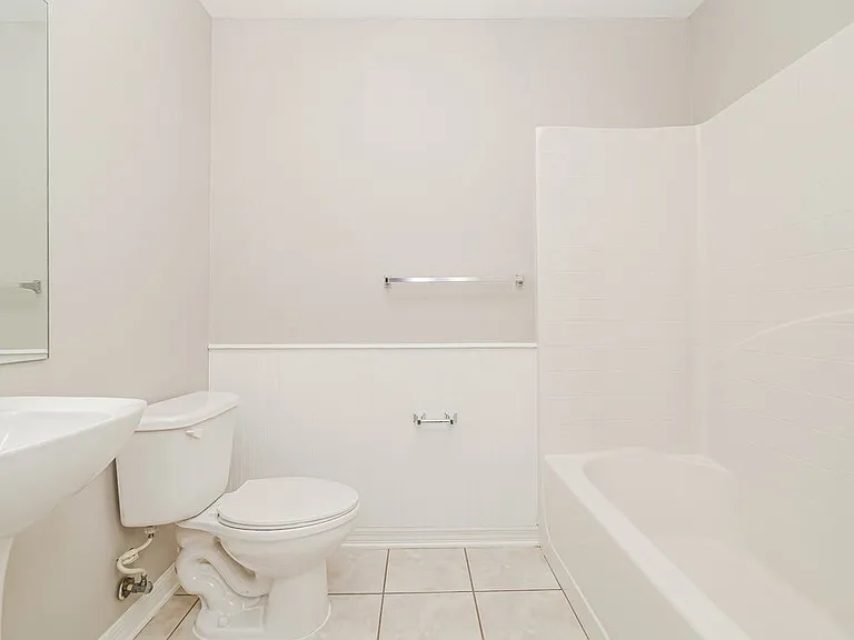 17027 Ongar Ct — Photo 16