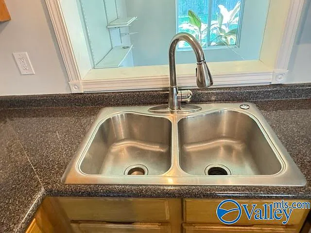 412 Ewing St NW — Photo 14