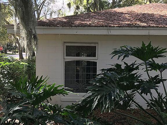 Beveled Glass Window in Bath