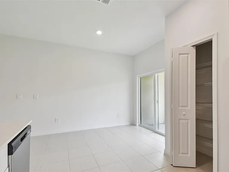 2665 Buttercup Lucine Ln — Photo 17