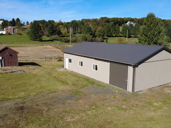 11 Fruit Farm Rd, Catawissa, PA 17820