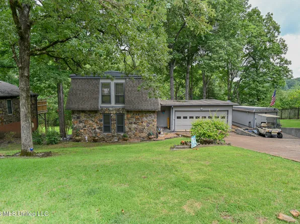 2401 Placid Cv, Nesbit, MS 38651