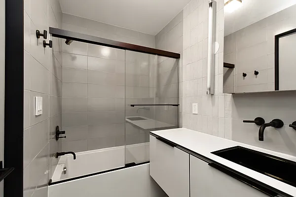 Rented by Compass | media 28