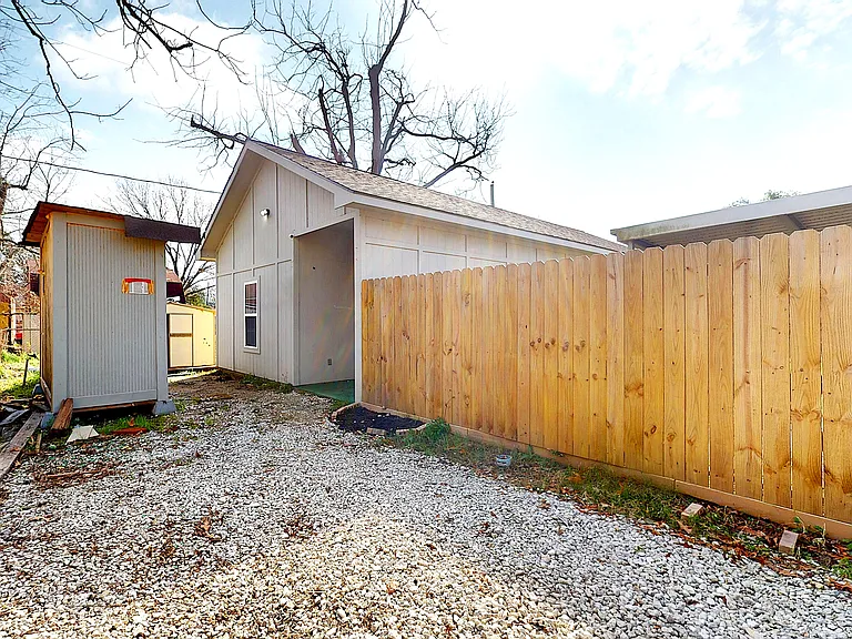40922 Mary Ln — Photo 3