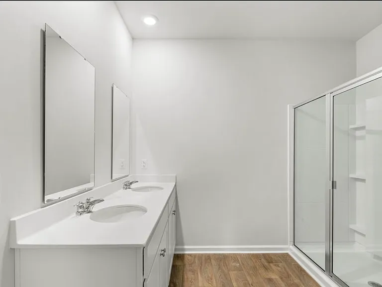 102 Green Passage Ln — Photo 8