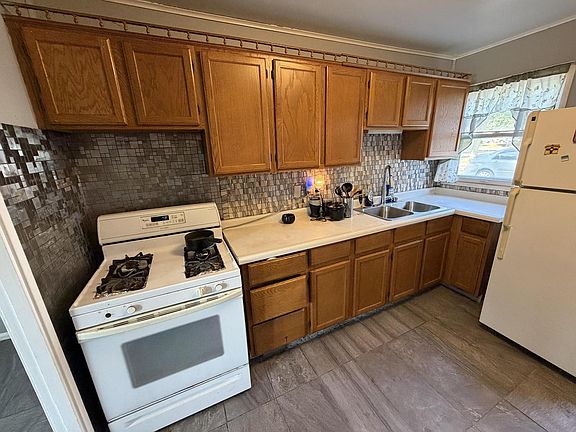 4th image of 6525 W Ohio COURT