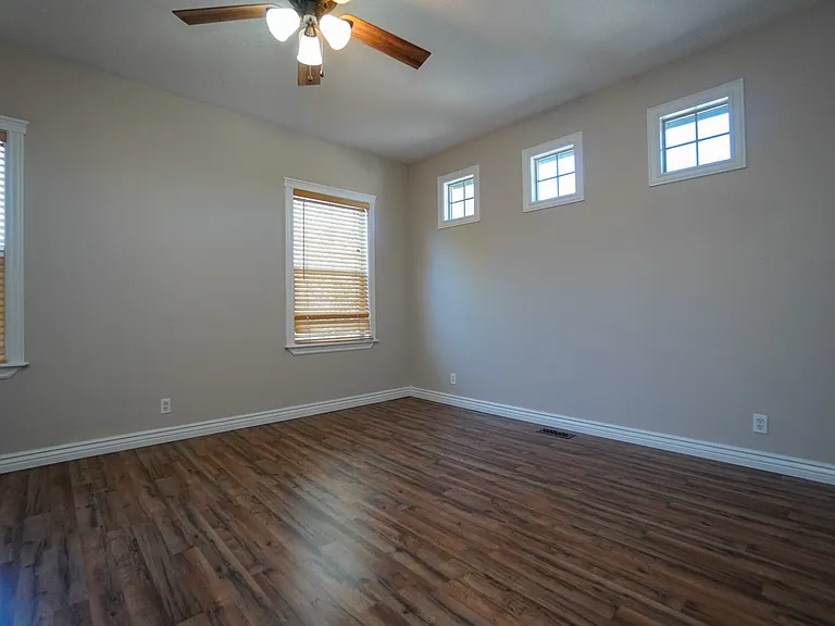 2511 W Teano Dr — Photo 27