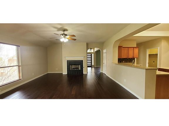 2nd image of 12309 Zeller Ln