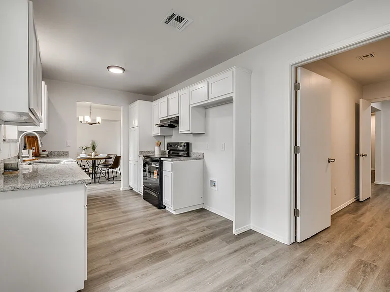 3351 S 143rd East Ave — Photo 13