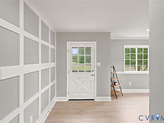2nd image of 8408 Holdsworth Rd