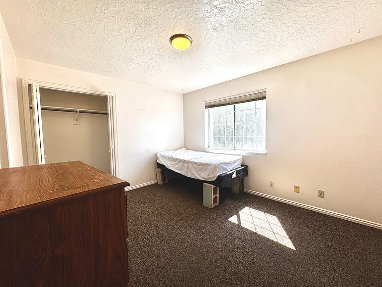 536 N 600 E — Photo 8
