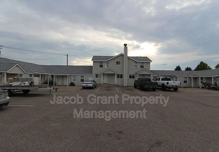 4719 Yellowstone Ave #10 — Photo 8