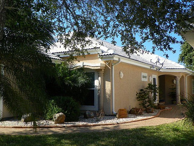 1st image of 6 Saint Andrews Pl