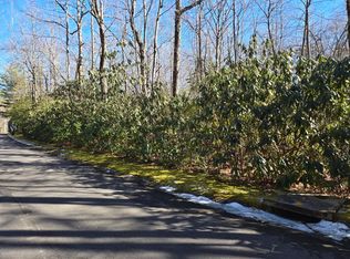 112 Hemlock Trl, Cleveland, SC 29635