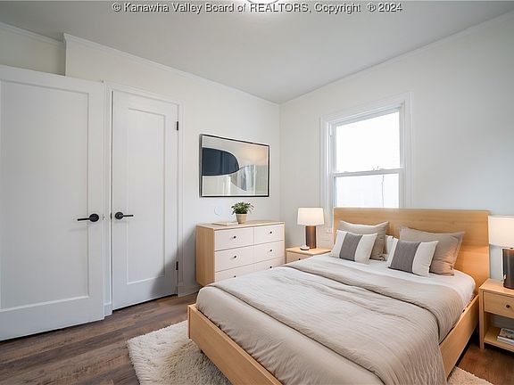 5th image of 5316 Staunton Ave SE