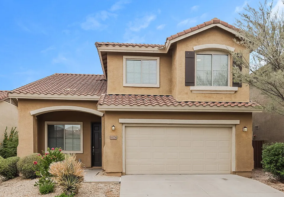 43256 N Heavenly Way