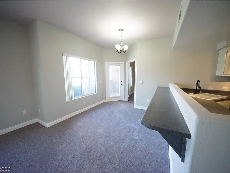 10245 S Maryland Pkwy #169 — Photo 8