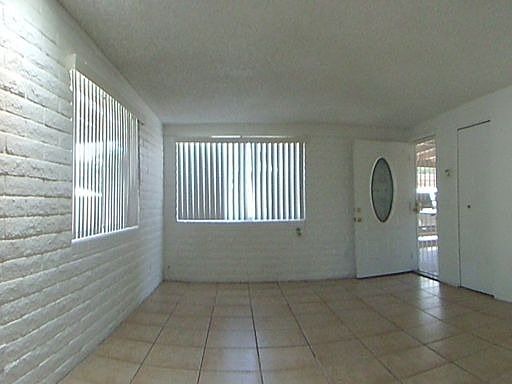 3rd image of 1851 E Calle Muleta