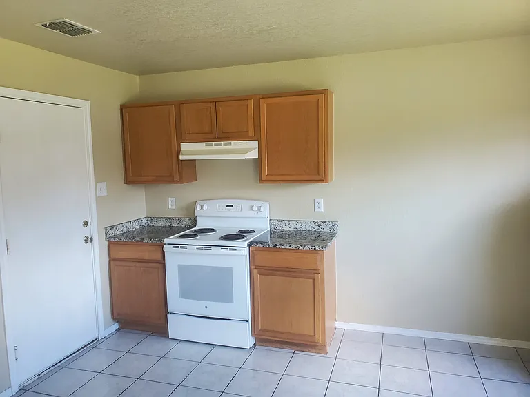 4502 Rothberger Way — Photo 8