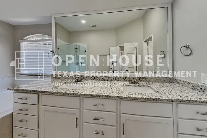 6111 Sparks Valley Ct — Photo 10