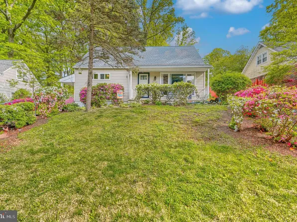 9807 Hilltop Dr, Baltimore, MD 21234