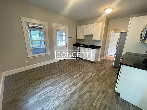 2nd image of 117-127A Copeland St #3