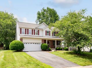 14704 Hanna Ct, Centreville, VA 20121