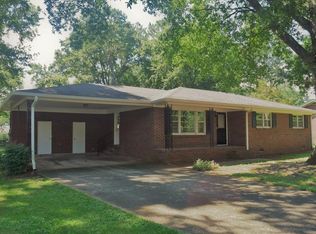 246 Maple Dr, Cedartown, GA 30125