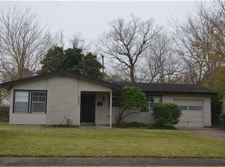 7031 Neff St, Houston, TX 77074