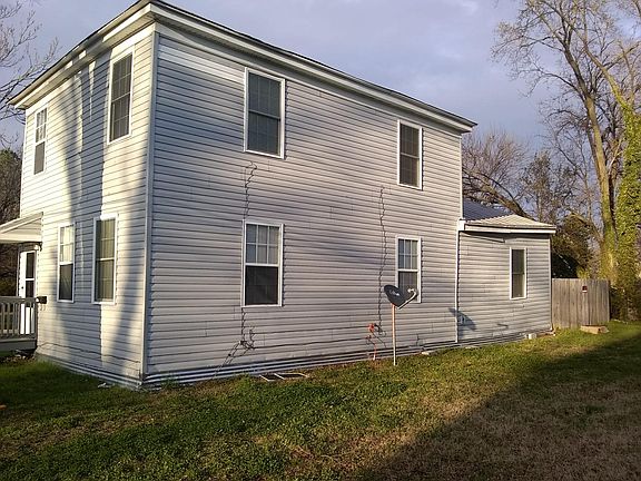 2nd image of 1407 Maple Ave