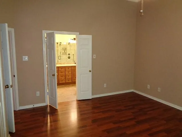 58 Parkway Pl — Photo 18
