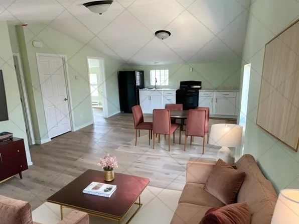 420 Herschel St APT 5, Saint Paul, MN 55104