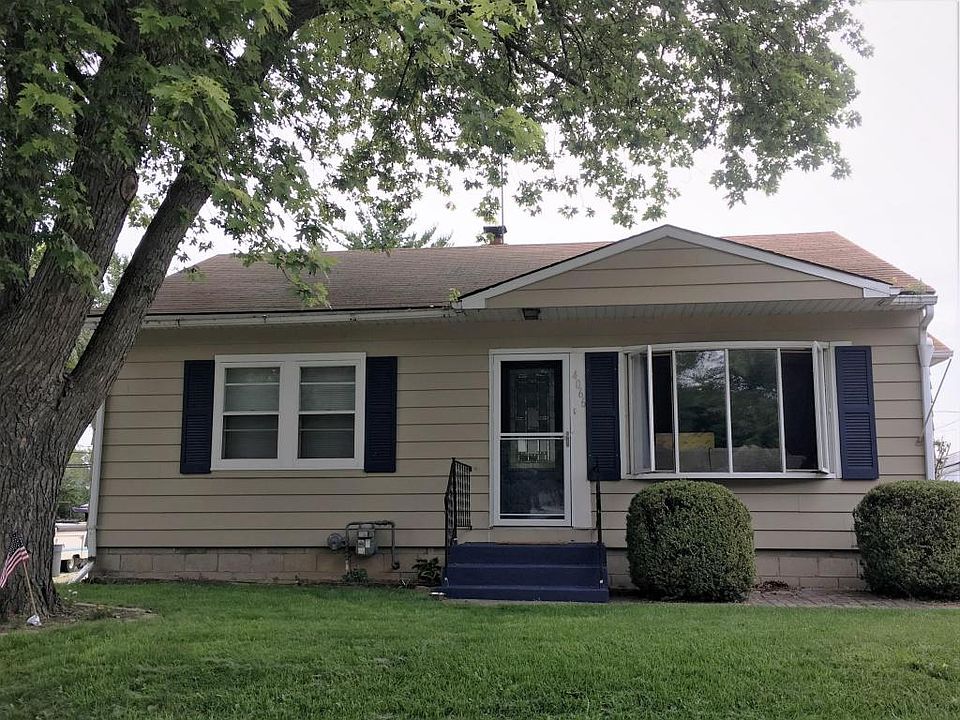 2nd image of 4066 S Kingan Ave