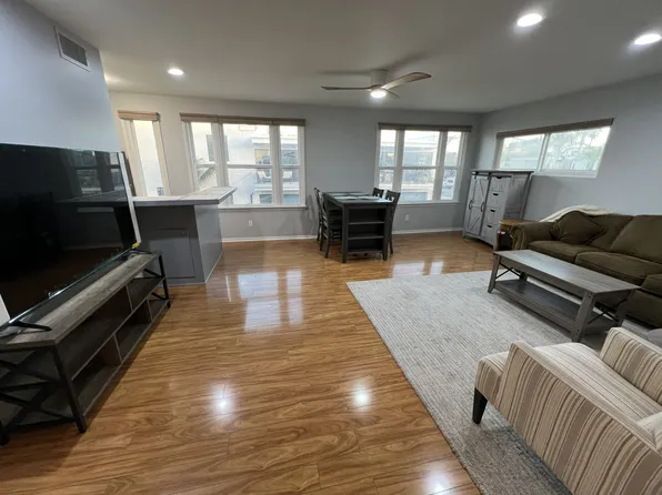 55 S 68th Pl #6726-B, Long Beach, CA 90803