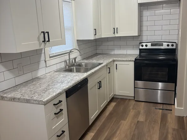 2410 E Rivera St, Wichita, KS 67211