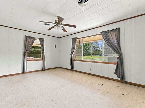 5th image of 2679 Ikes Rd