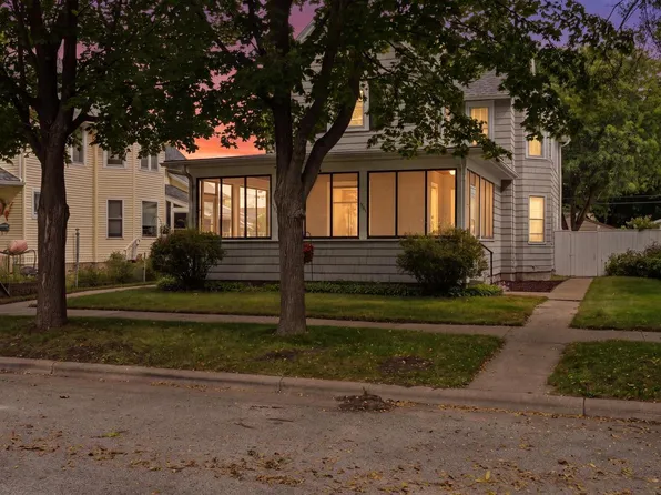 1536 Wood STREET, La Crosse, WI 54603