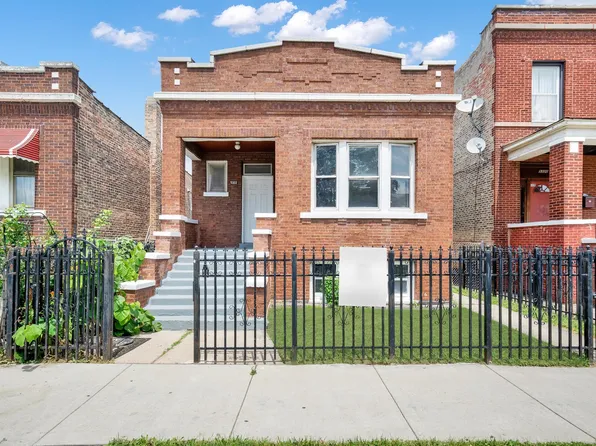 5322 W 22nd Pl, Cicero, IL 60804
