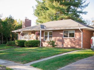 409 Clinton Rd, Harrisburg, PA 17109