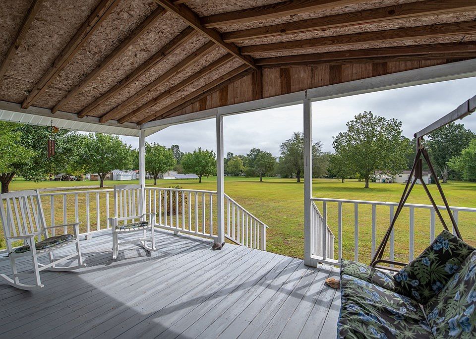 2379 Lake Dr, Williston, SC 29853 | Zillow