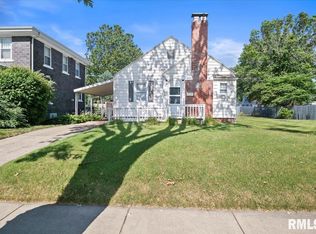 2359 S 7th St, Springfield, IL 62703