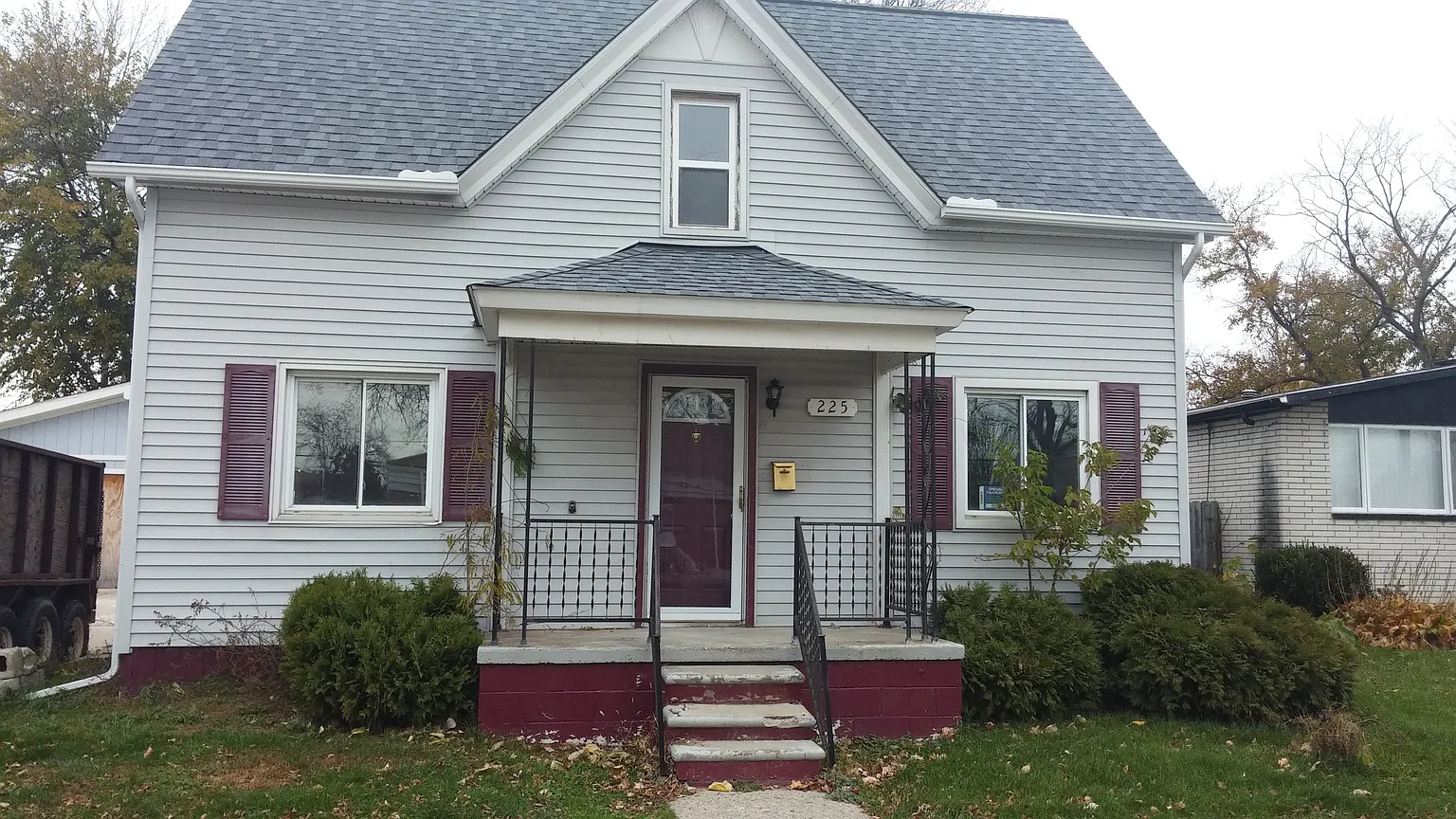 225 Court St photo 1