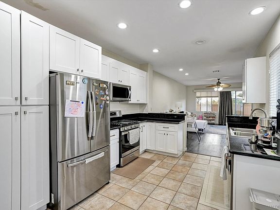 4th image of 10944 Ivy Hill Dr Unit 5