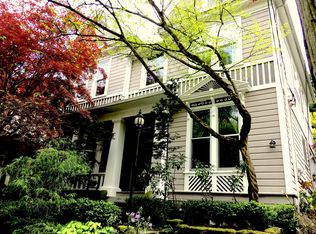 2036 SW Main St, Portland, OR 97205