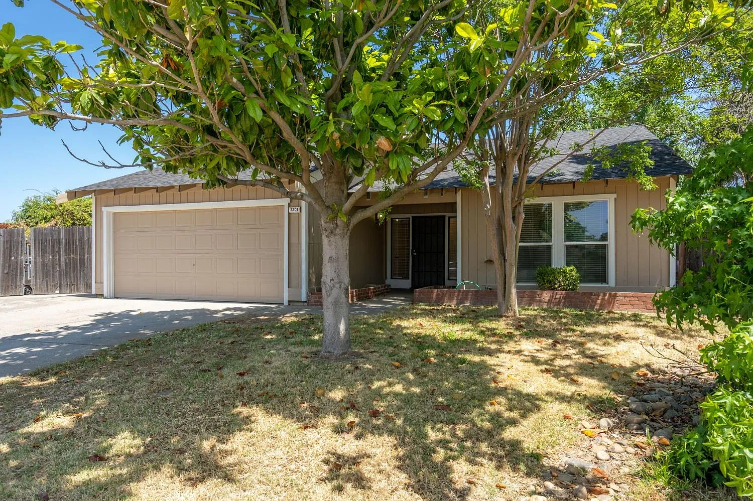 3201 Rusticwood Way photo 1