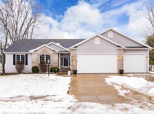 6045 Carl Ave, South Bend, IN 46614