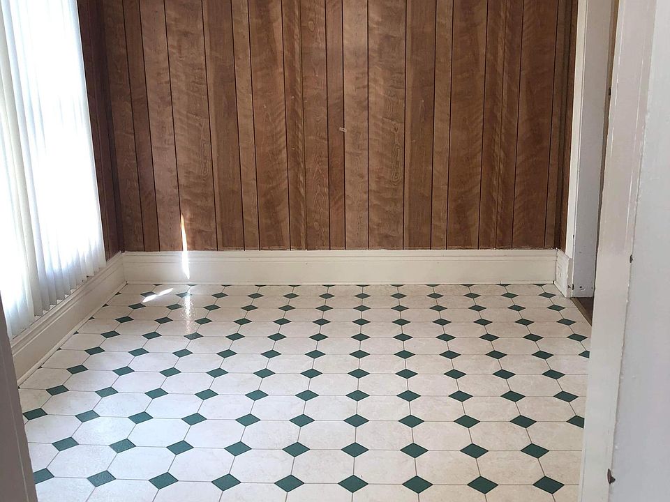 1st image of 412 Kimball St