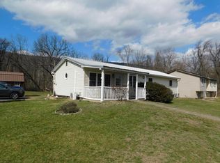 319 N Lawrence St, Mount Union, PA 17066